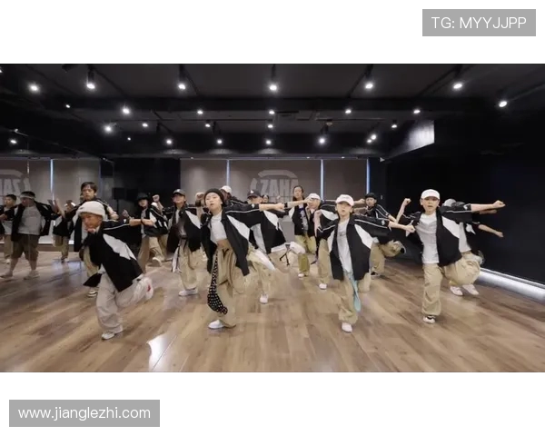 上海街舞队在全国街舞节奏排行榜中荣获第六名引发热议 上海街舞队在全国街舞节奏排行榜中荣获第六名引发热议