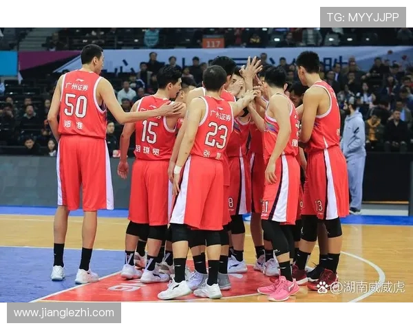 广州篮球队篮球意识创新高引发热议球队未来发展备受期待