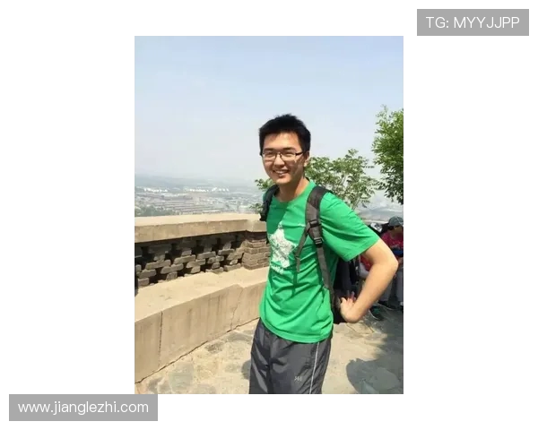 陈芳专访:从飞盘新手到顶尖选手的成长之路与心路历程 陈芳专访:从飞盘新手到顶尖选手的成长之路与心路历程