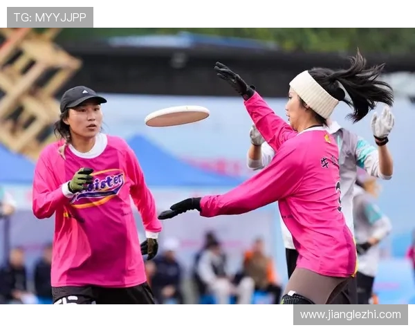 重庆飞盘队的转换策略分析与比赛表现的得失总结 重庆飞盘队的转换策略分析与比赛表现的得失总结