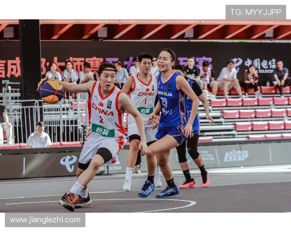 上海篮球队在世锦赛中的表现分析与状态点评全景回顾 上海篮球队在世锦赛中的表现分析与状态点评全景回顾