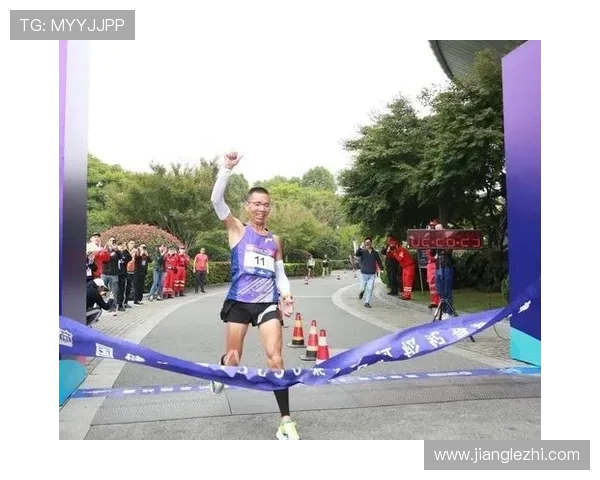 杭州滑板队以64分领跑城市马拉松积分榜展现强劲实力